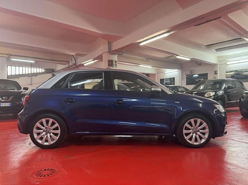 Usata Audi A1 Sportback Attraction 116 CV (85 kW) 2016 Blu/azzurro Utilitaria