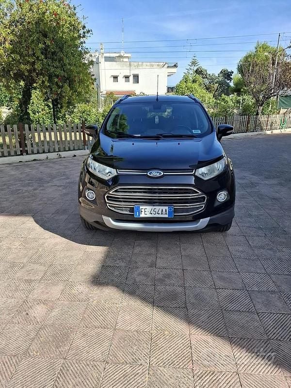 Nero Usata 2016 Ford Ecosport SUV | 7500 € (Buon prezzo) - Immagine 1/4