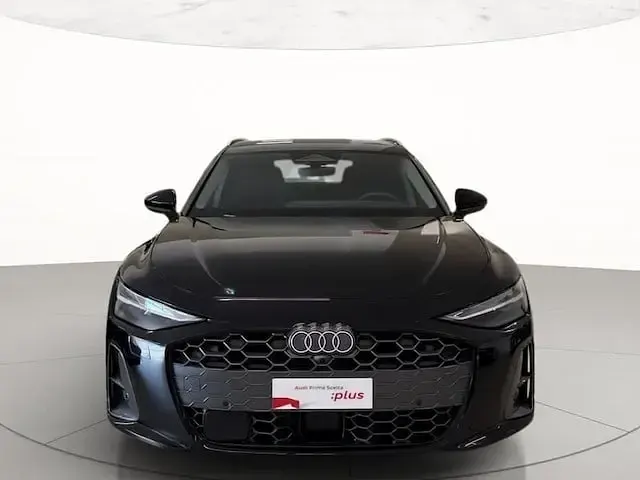 Usata Audi A6 S-Line 204 CV (150 kW) 2025 0e nero mito metallizzato Station wagon