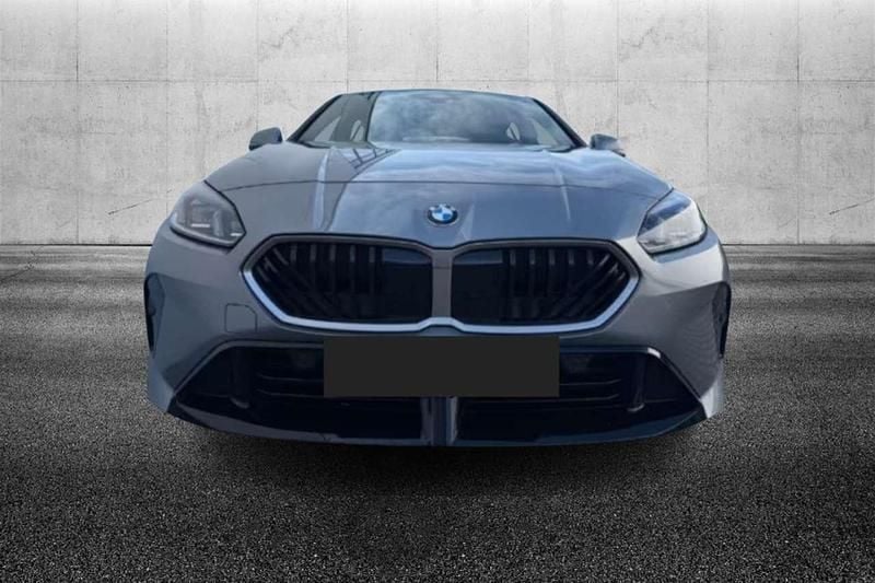Usata BMW 120 M Sport 190 CV (139 kW) 2025 Grigio Utilitaria