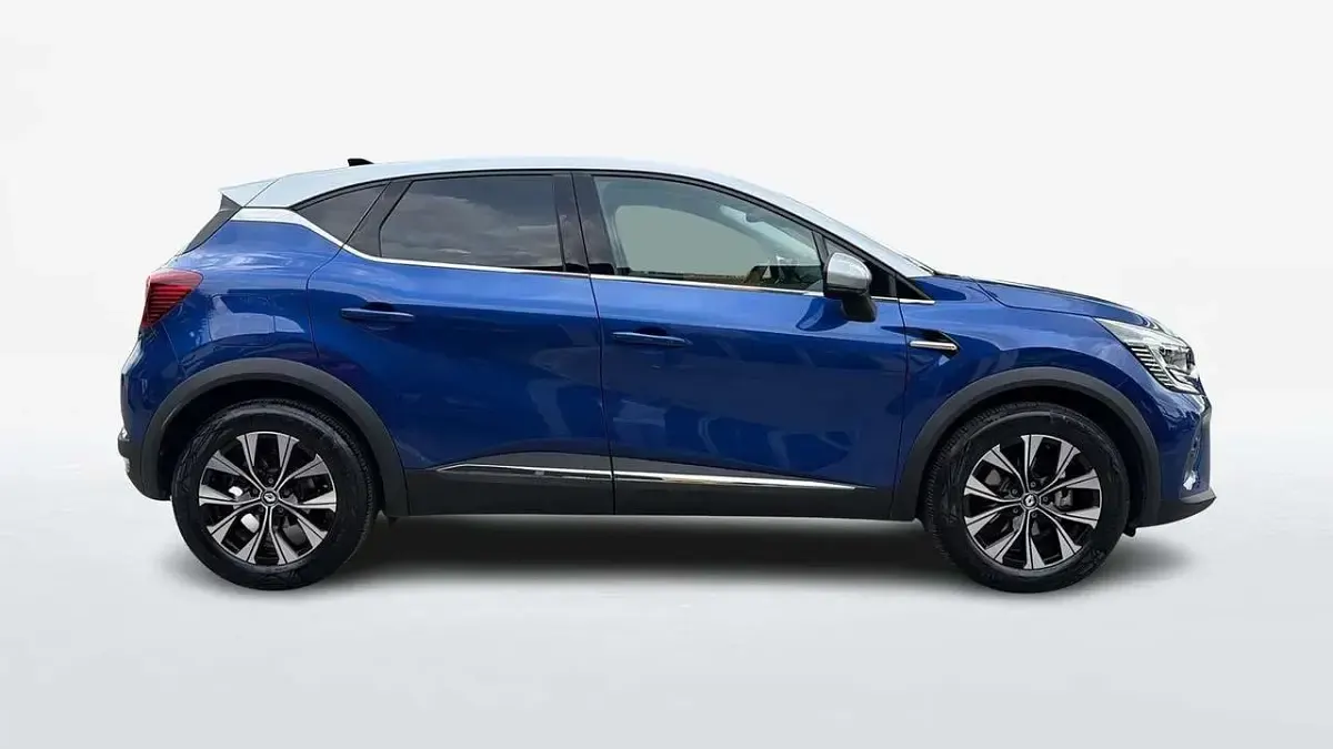 Usata Renault Captur Techno 143 CV (105 kW) 2023 Grigio SUV