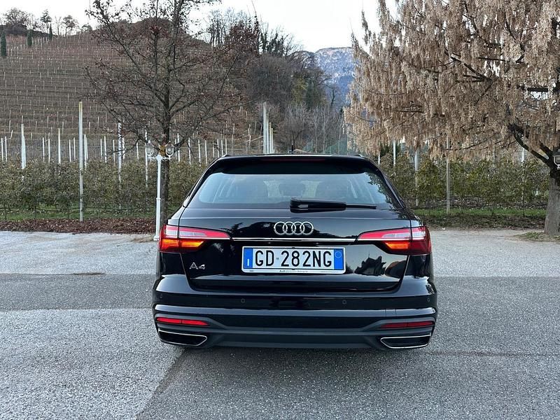 Usata Audi A4 Advanced 163 CV (119 kW) 2020 Nero Station wagon