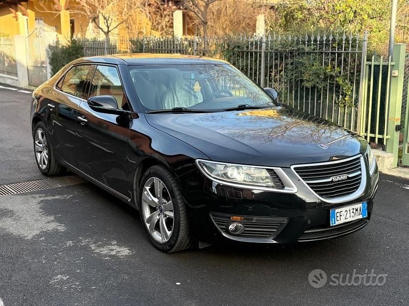 Usata Saab 9-5 Aero 190 CV (139 kW) 2011 Nero Berlina