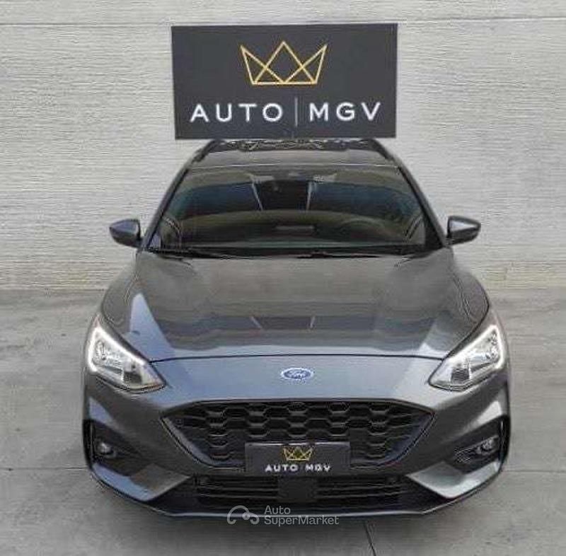 Usata Ford Focus ST-Line 125 CV (91 kW) 2021 Grigio Station wagon