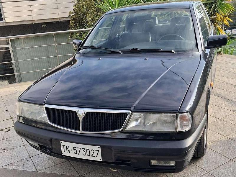 Usata Lancia Dedra 169 CV (124 kW) 1992 Grigio Berlina
