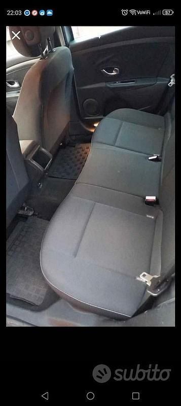 Usata Renault Mégane GrandTour 100 CV (73 kW) 2012 Grigio Station wagon