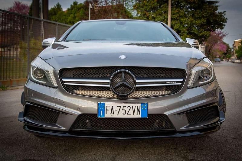 Usata Mercedes A45 AMG AMG 360 CV (264 kW) 2015 Utilitaria