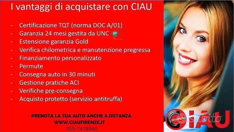 Usado BMW 118 Advantage 140 HP (102 kW) 2020 Cinzento Citadino