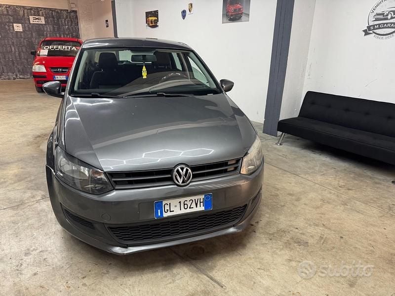 Usata VW Polo 74 CV (54 kW) 2014 Grigio Utilitaria