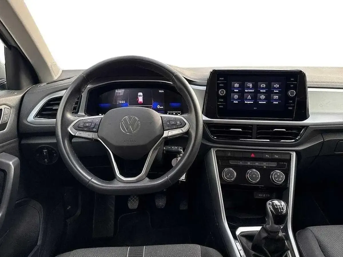 Usata VW T-Roc Life 110 CV (80 kW) 2024 Beige SUV