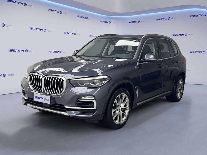 Usata BMW X5 xLine 287 CV (211 kW) 2020 Grigio SUV