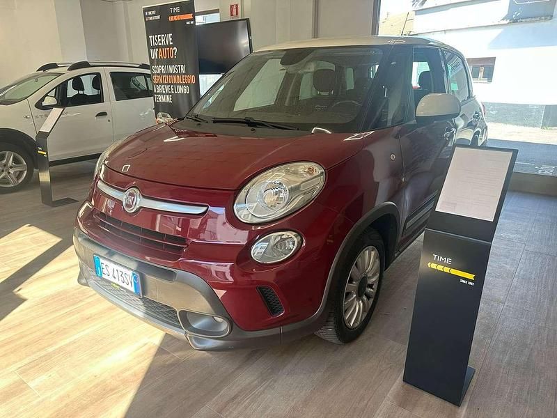 Usata Fiat 500L Trekking 105 CV (77 kW) 2013 Rosso Monovolume