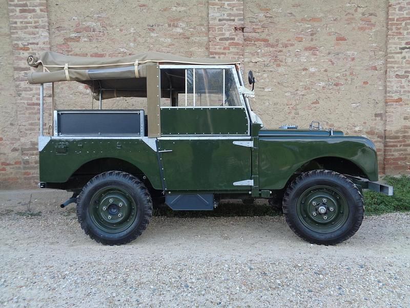 Usata Land Rover 1 74 CV (54 kW) 1952 Verde SUV