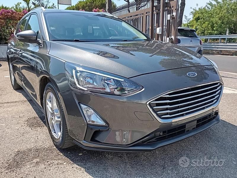Grigio Usata 2019 Ford Focus Business Edition Station wagon | 9400 € (Super prezzo) - Immagine 1/4