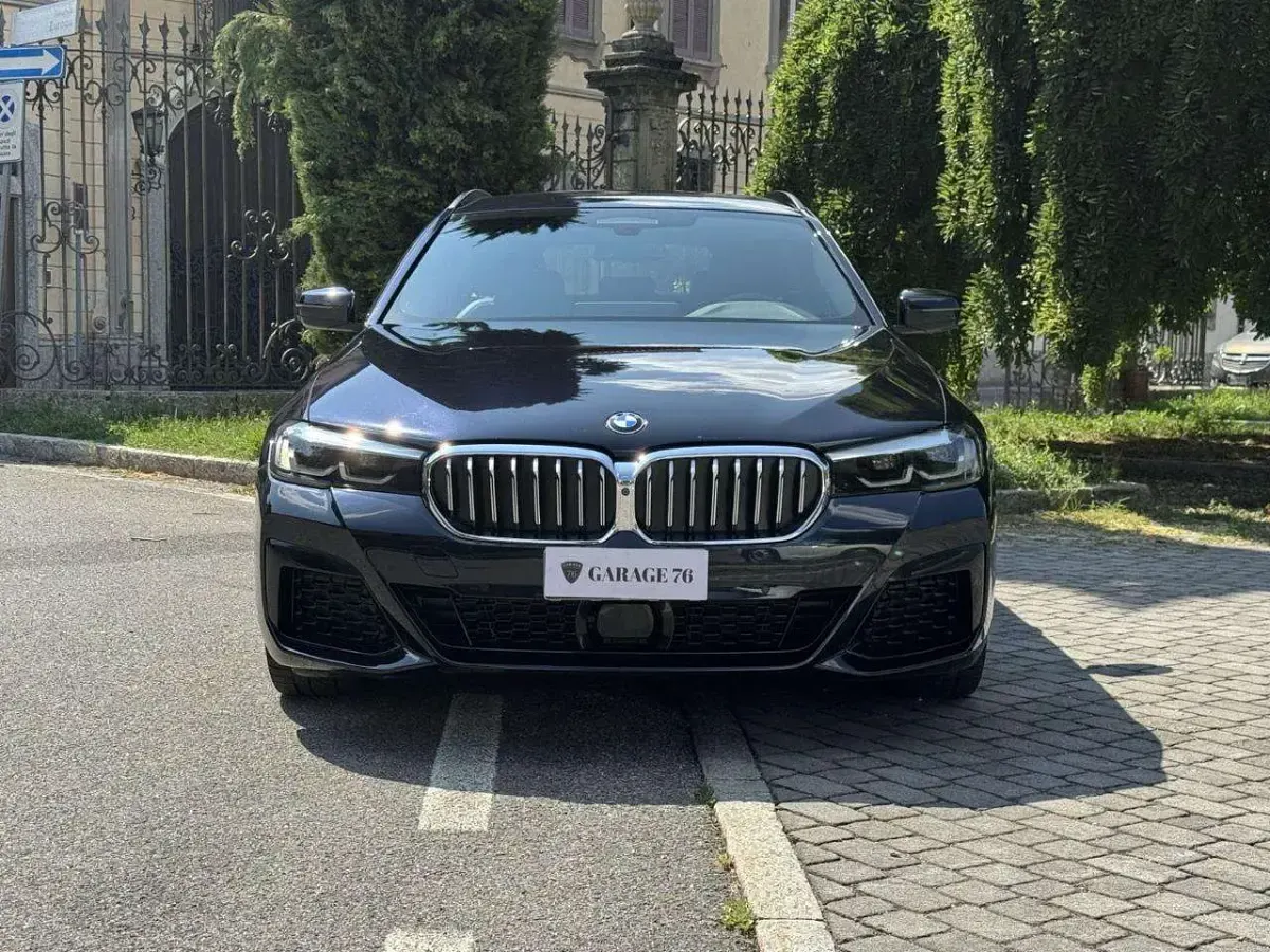 Usata BMW 520 M Sport 190 CV (139 kW) 2020 Nero Station wagon
