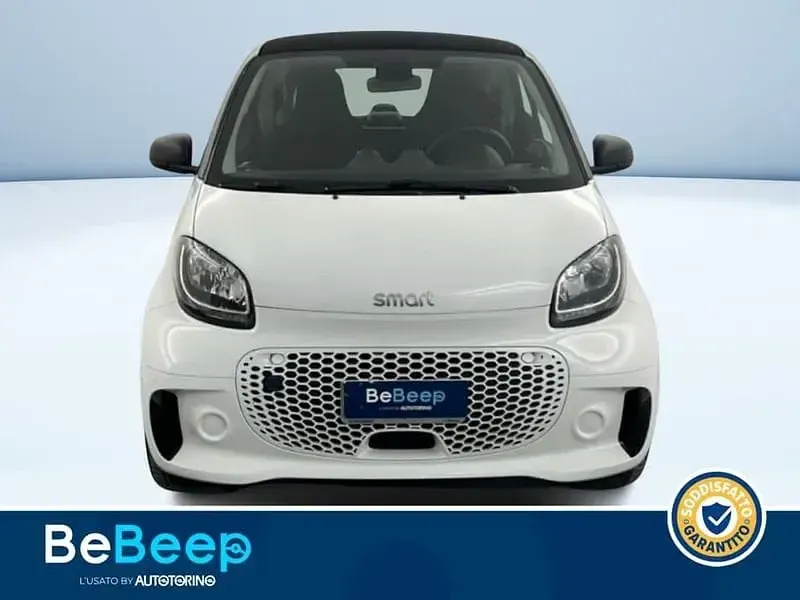Usata Smart ForTwo Electric Drive Pure 60 kW (82 CV) 2023 Bianco pastello
