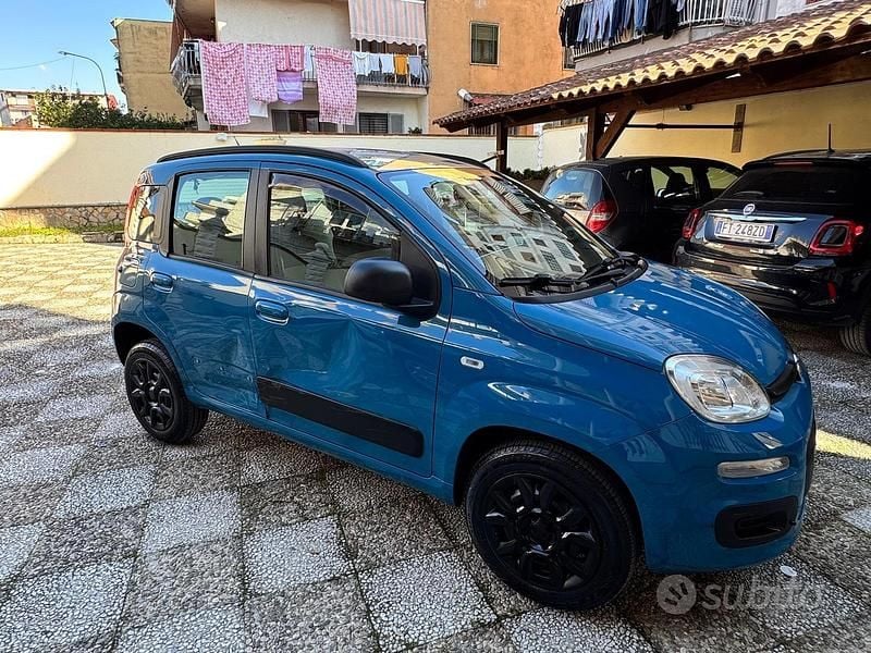 Usata Fiat Panda 85 CV (62 kW) 2012 Utilitaria