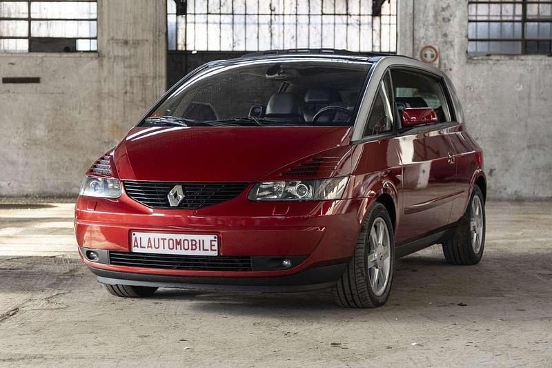 Usata Renault Avantime Privilege 207 CV (152 kW) 2002 Rouge de mars Monovolume