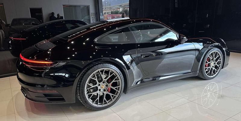 Usata Porsche 911 Carrera 443 CV (325 kW) 2020 Coupé