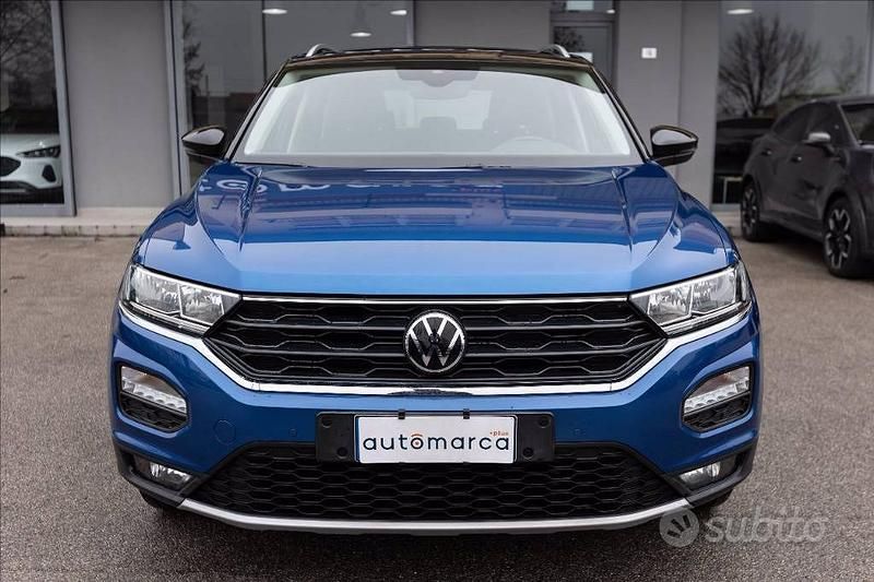 Usata VW T-Roc Style 150 CV (110 kW) 2021 Blu SUV