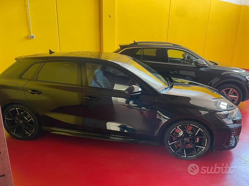Usata Audi RS3 400 CV (294 kW) 2024 Nero Berlina