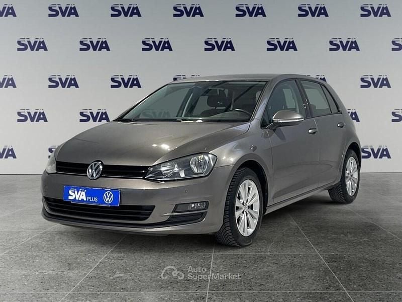 Usata VW Golf VII Comfortline 110 CV (80 kW) 2016 Gray Berlina