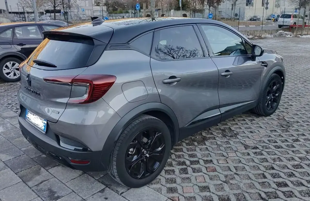 Usata Renault Captur Rive Gauche 94 CV (69 kW) 2023 SUV