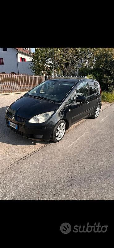 Usata Mitsubishi Colt 2007 Berlina