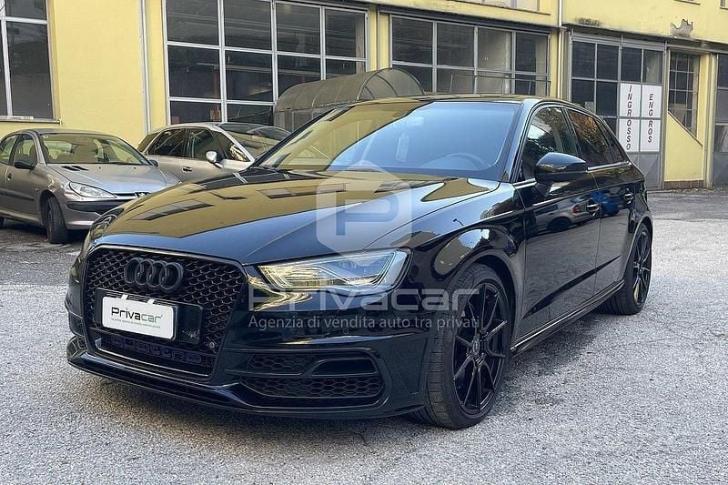 Nero Usata 2016 Audi S3 Tre volumi | 23.500 € (Buon prezzo) - Immagine 1/4