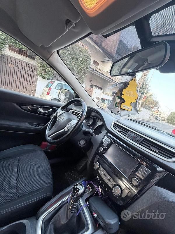 Usata Nissan Qashqai 115 CV (84 kW) 2017 Bianco SUV