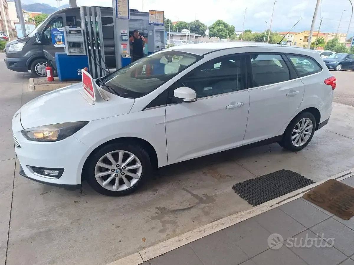 Usata Ford Focus Titanium X 125 CV (91 kW) 2015 Bianco Station wagon