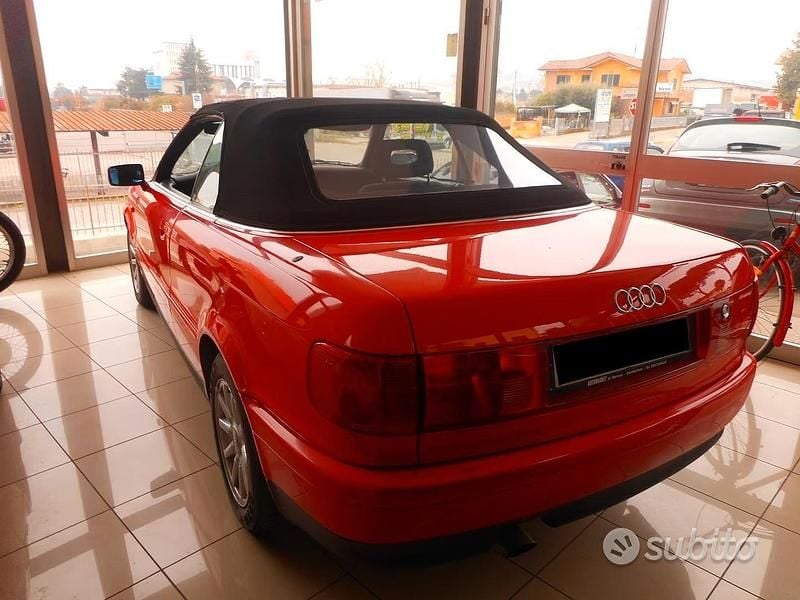 Usata Audi 80 116 CV (85 kW) 1993 Rosso Cabrio