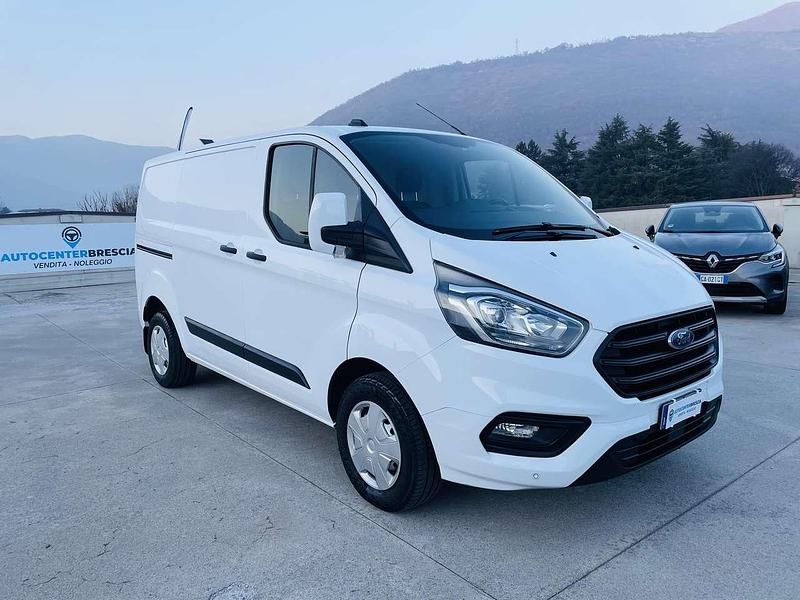 Usata Ford Transit Custom 131 CV (96 kW) 2022 Bianco Furgone