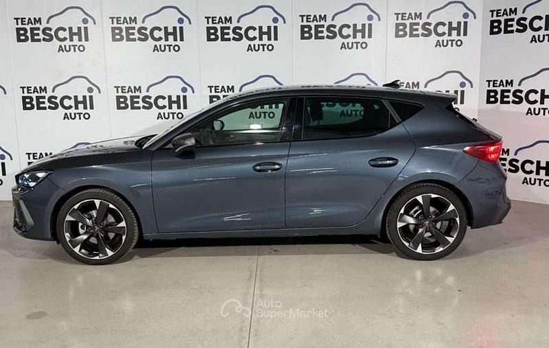 Usata Cupra Leon 150 CV (110 kW) 2025 Bianco Berlina