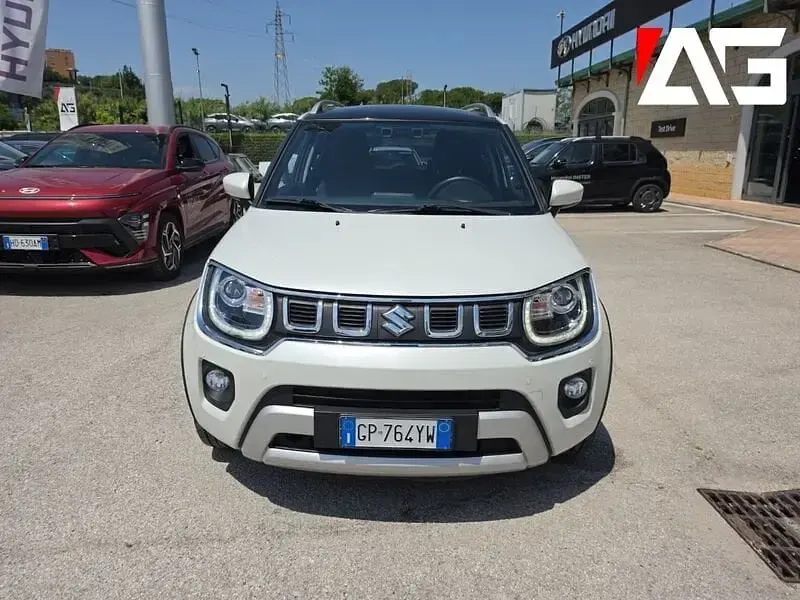 Usata Suzuki Ignis 83 CV (61 kW) 2023 Bianco SUV