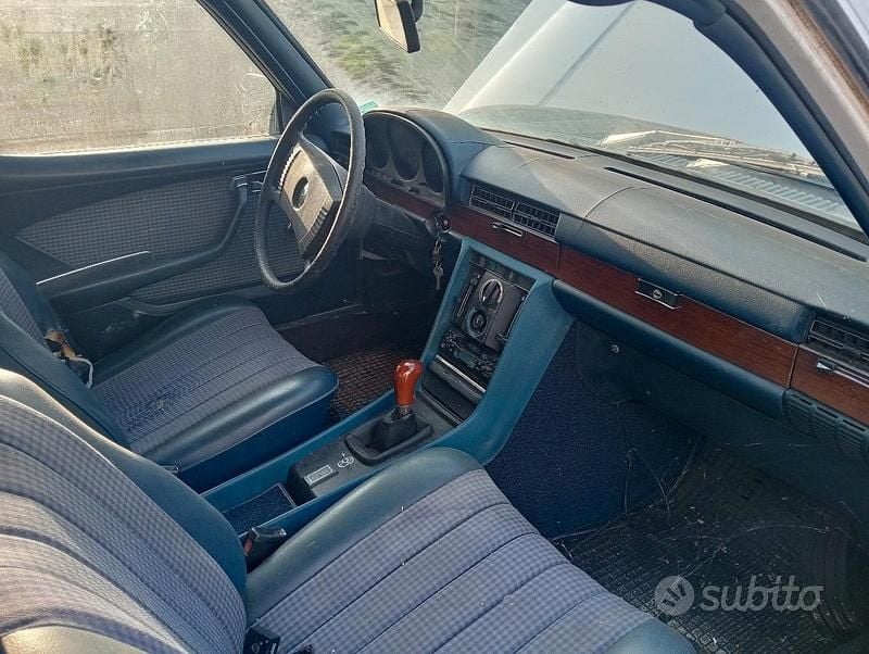 Usata Mercedes 280 SE 1970 Bianco Berlina