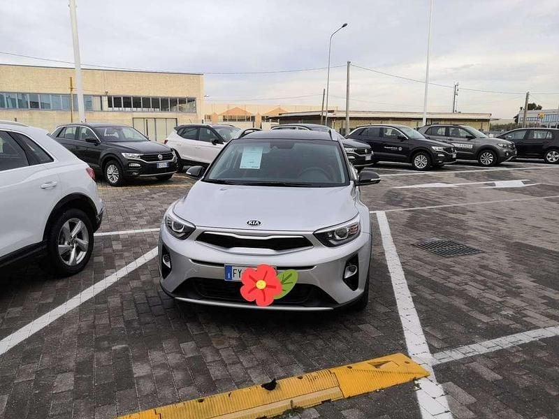 Usata 2020 Kia Stonic SUV | 13.500 € (Ottimo prezzo) - Immagine 1/3