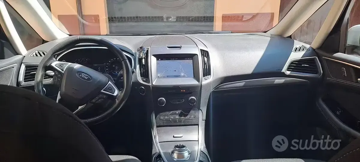 Usata Ford Galaxy Titanium 150 CV (110 kW) 2019 Grigio Monovolume