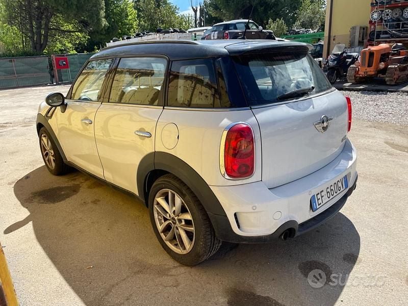 Usata Mini Cooper S Countryman 183 CV (134 kW) 2010 Bianco SUV