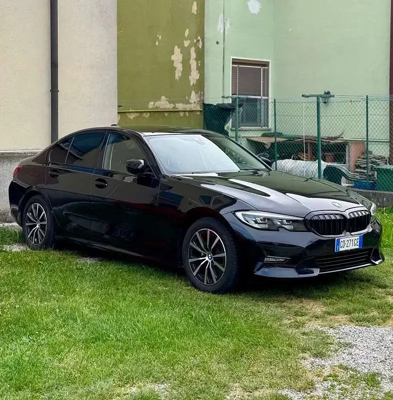 Usata BMW 320 Sport Line 190 CV (139 kW) 2021 Berlina