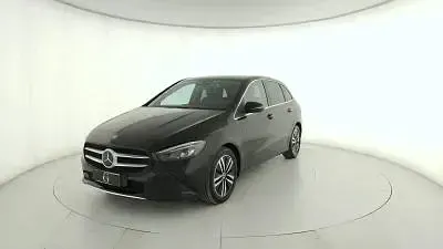 Usata Mercedes B250 160 CV (117 kW) 2022 Bianca Utilitaria