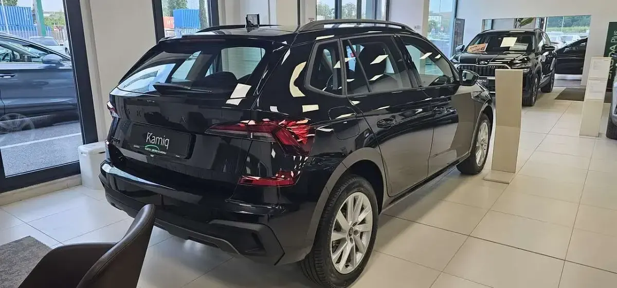Nuova Skoda Kamiq 116 CV (85 kW) 2026 Nero SUV