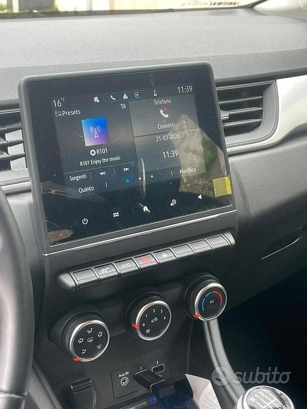 Usata Renault Captur 90 CV (66 kW) 2023 Blu SUV