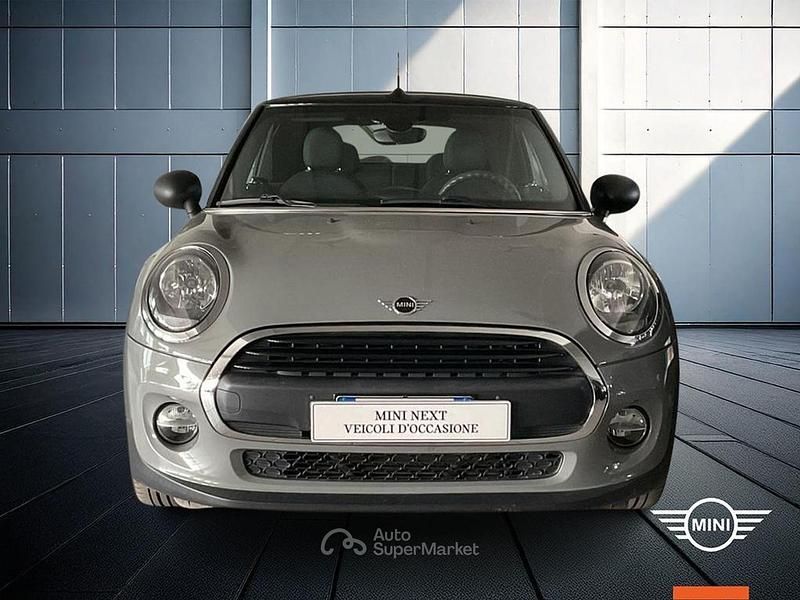 Begagnad Mini ONE 102 HK (75 kW) 2018 Grå Halvkombi