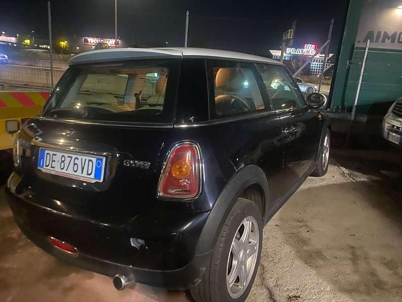 Blu Usata 2007 Mini Cooper Utilitaria | 3990 € (Buon prezzo) - Immagine 1/2
