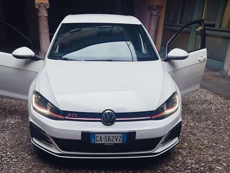 Usata VW Golf VIII GTI 245 CV (180 kW) 2020 Bianco Berlina