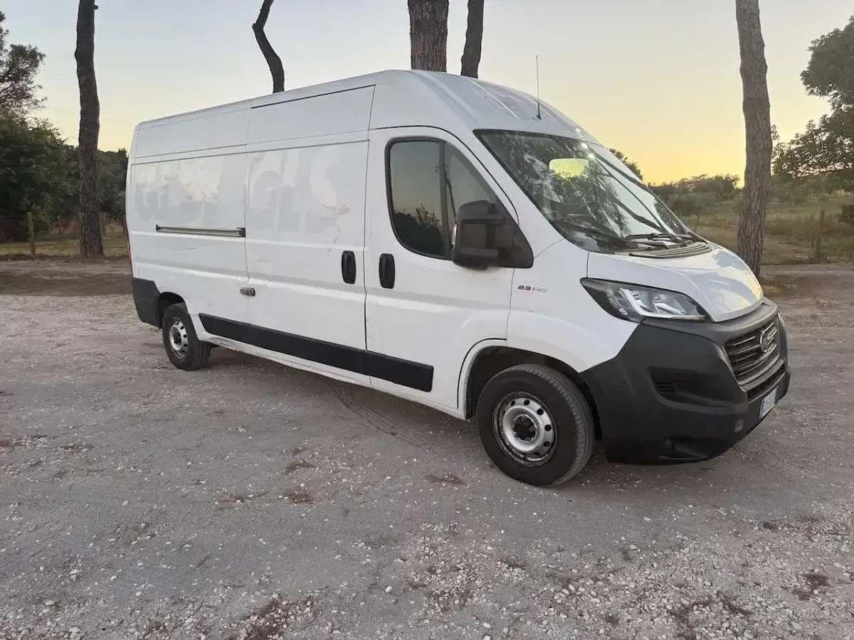 Usata Fiat Ducato 33 140 CV (102 kW) 2021 Bianco Furgone