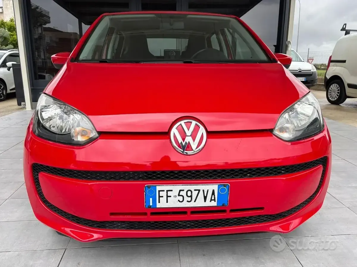 Usata VW up! 60 CV (44 kW) 2016 Rosso Utilitaria