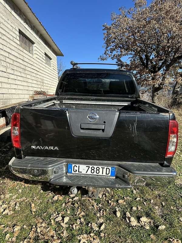 Usata Nissan Navara XE 171 CV (125 kW) 2010 Pick-up