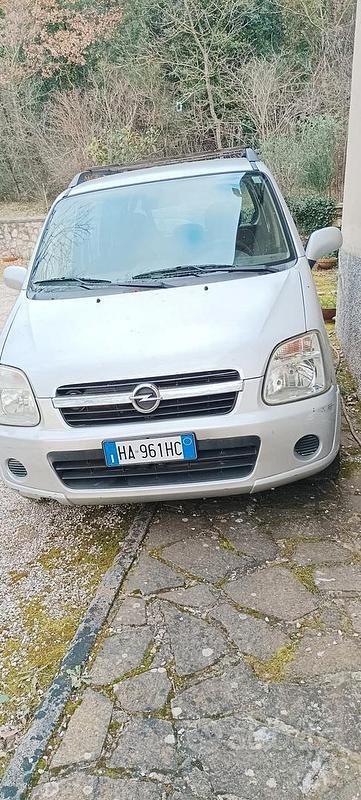 Usata Opel Agila 58 CV (42 kW) 2004 Monovolume